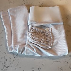 Cute Booty Lounge white leggings.